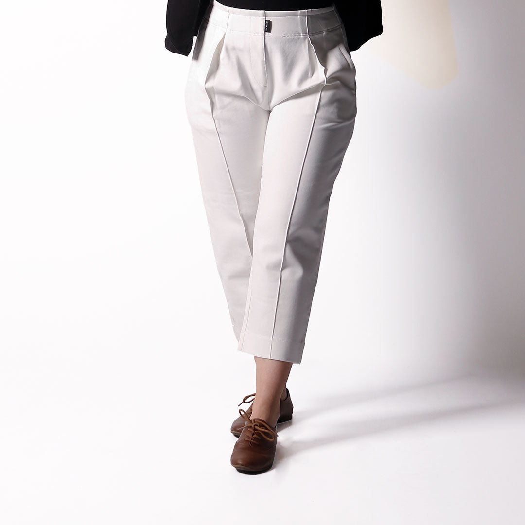 pantalon_ajustado_mujer